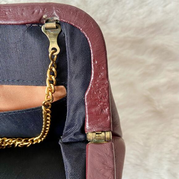 Ande Vintage Maroon Purse - Picture 3 of 5